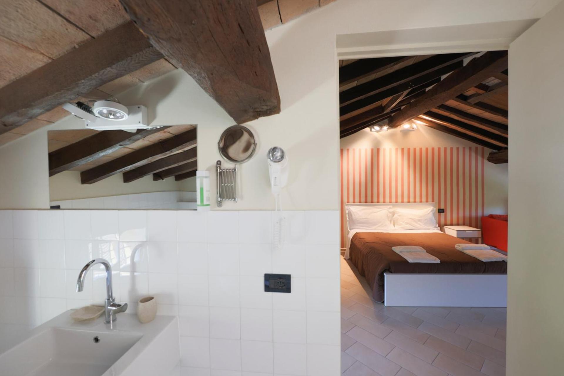 Emilio'S Rooms Кастельветро-ді-Модена Екстер'єр фото