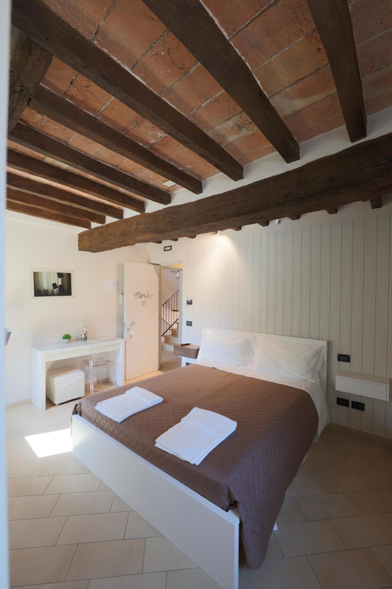 Emilio'S Rooms Кастельветро-ді-Модена Екстер'єр фото